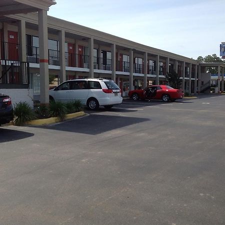 Days Inn Panama City 23Rd Street Экстерьер фото